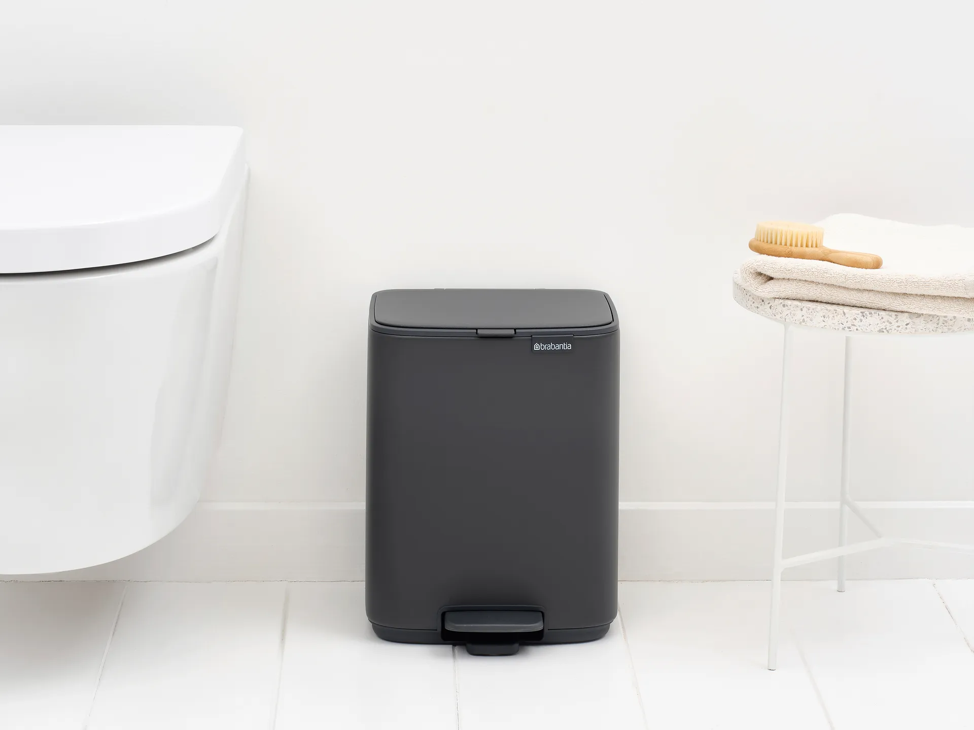 Bo pedal bin 7 L, Mineral Infinite Grey Brabantia