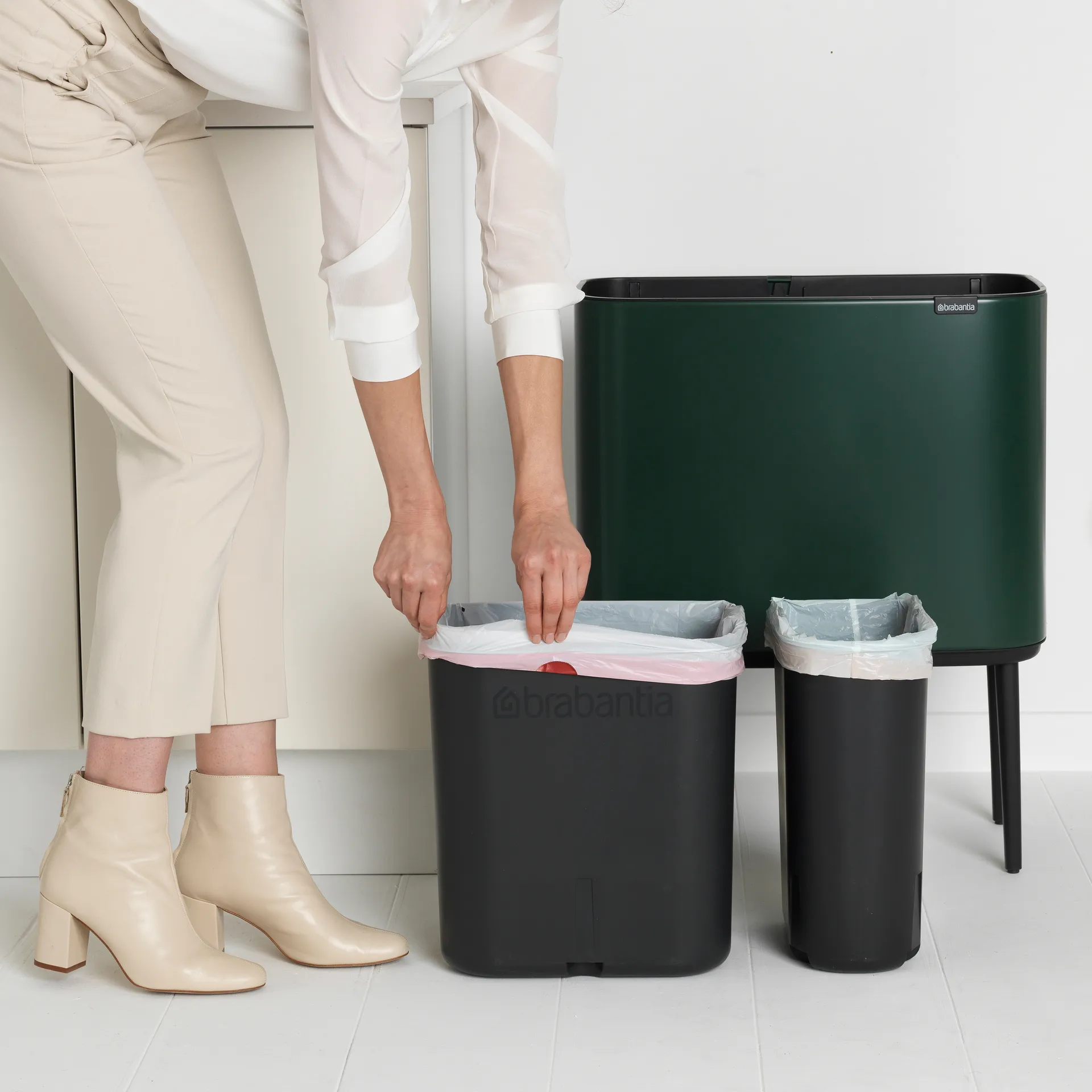Bo touch bin 11+23 litre, pine green Brabantia