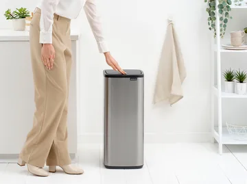Bo Touch Bin 30 L - Matte Steel Fingerprint Proof - Brabantia