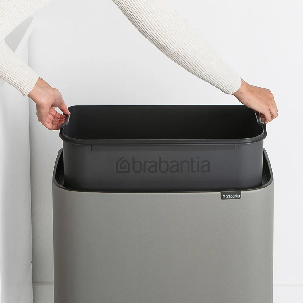 Bo touch bin 36 litre, Mineral concrete grey Brabantia