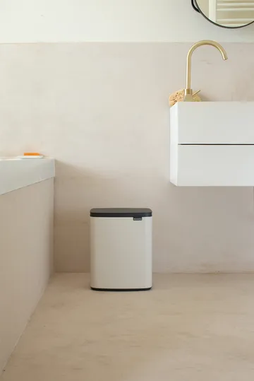Bo waste bin 12 L - Soft beige - Brabantia