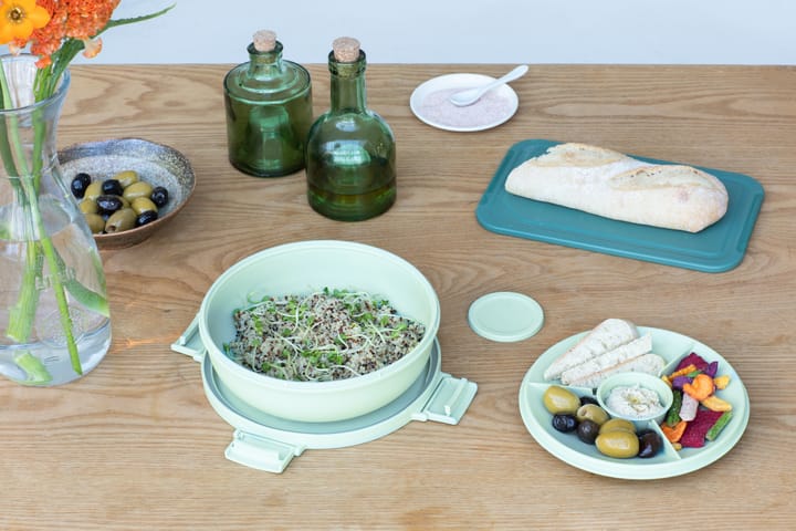 Make & Take sallad bowl. 1.3 L - Jade Green - Brabantia