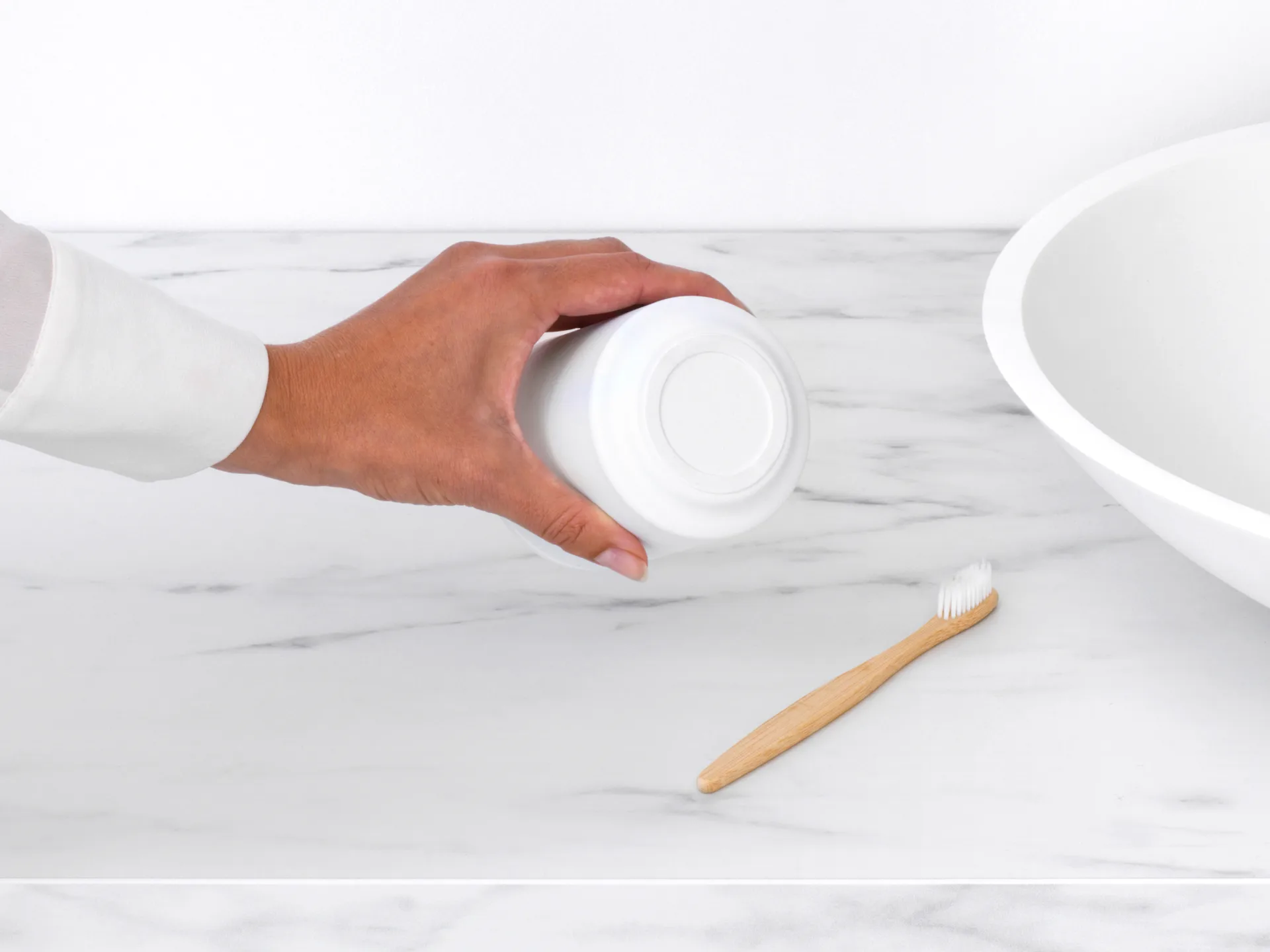 MindSet Tooth brush holder, Mineral Fresh White Brabantia