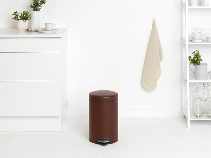 New Icon pedal bin 12 liter, Mineral cosy brown Brabantia
