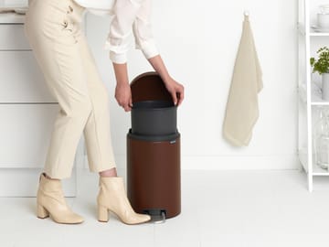 New Icon pedal bin 12 liter - Mineral cosy brown - Brabantia