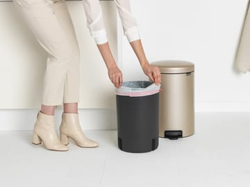 New Icon pedal bin 20 liter - Metallic Gold - Brabantia