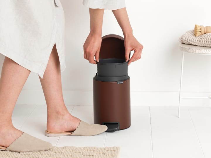New Icon pedal bin 3 liter - Mineral cosy brown - Brabantia