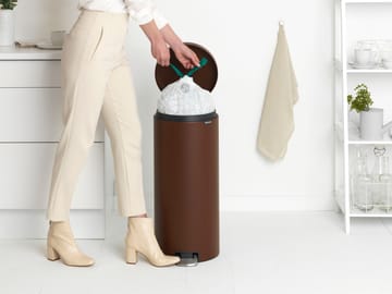 New Icon pedal bin 30 liter - Mineral cosy brown - Brabantia