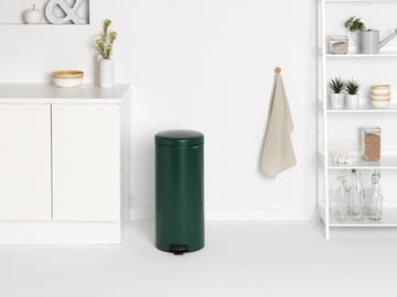 New Icon pedal bin 30 liter - Pine green - Brabantia