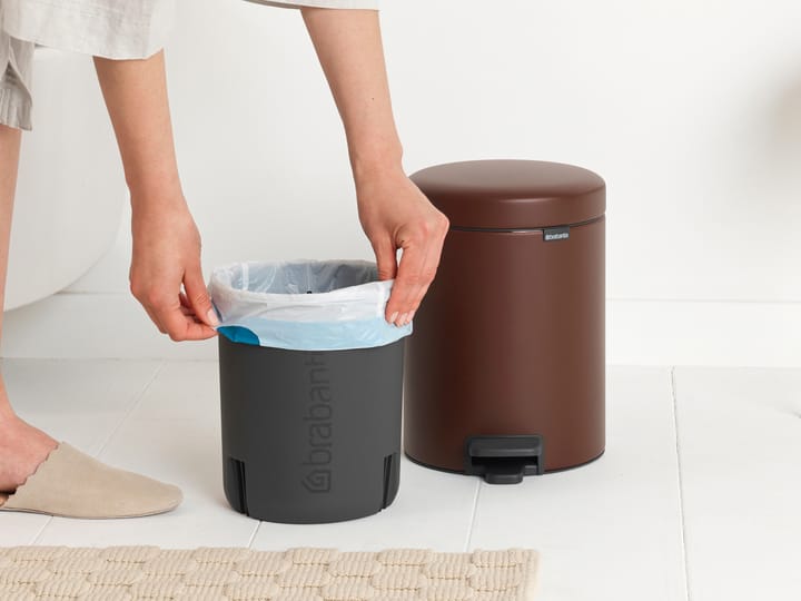 New Icon pedal bin 5 liter, Mineral cosy brown Brabantia