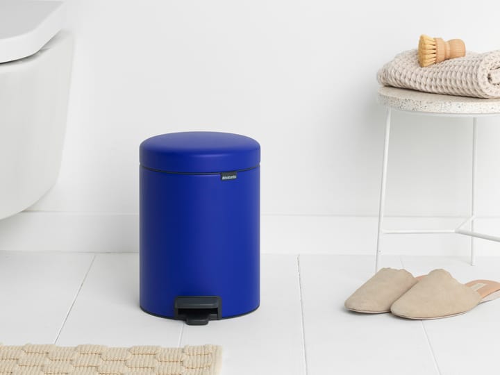 New Icon pedal bin 5 liter, Mineral powerful blue Brabantia