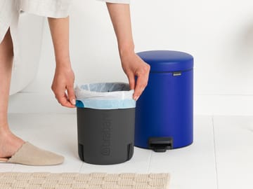 New Icon pedal bin 5 liter - Mineral powerful blue - Brabantia