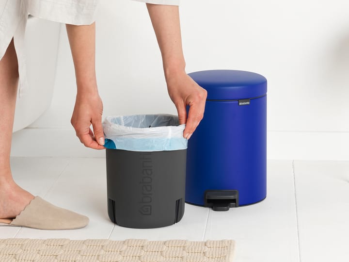 New Icon pedal bin 5 liter, Mineral powerful blue Brabantia