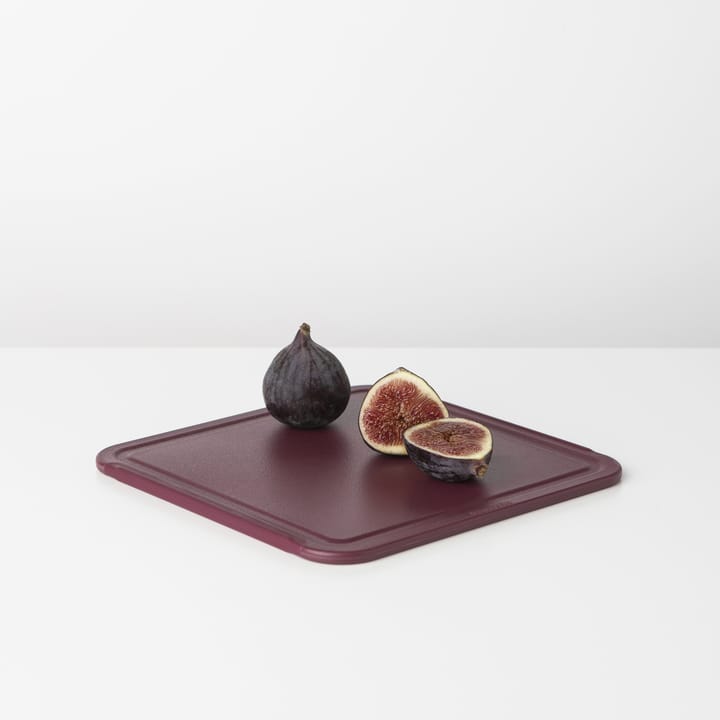 TASTY+ cutting board medium 25x25 cm - Aubergine red - Brabantia
