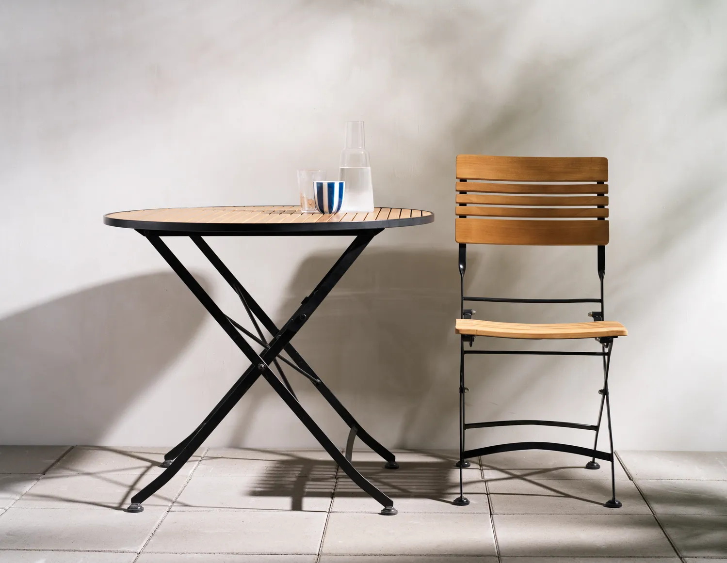 Brewer dining table, Black-teak, Ø85 cm Brafab