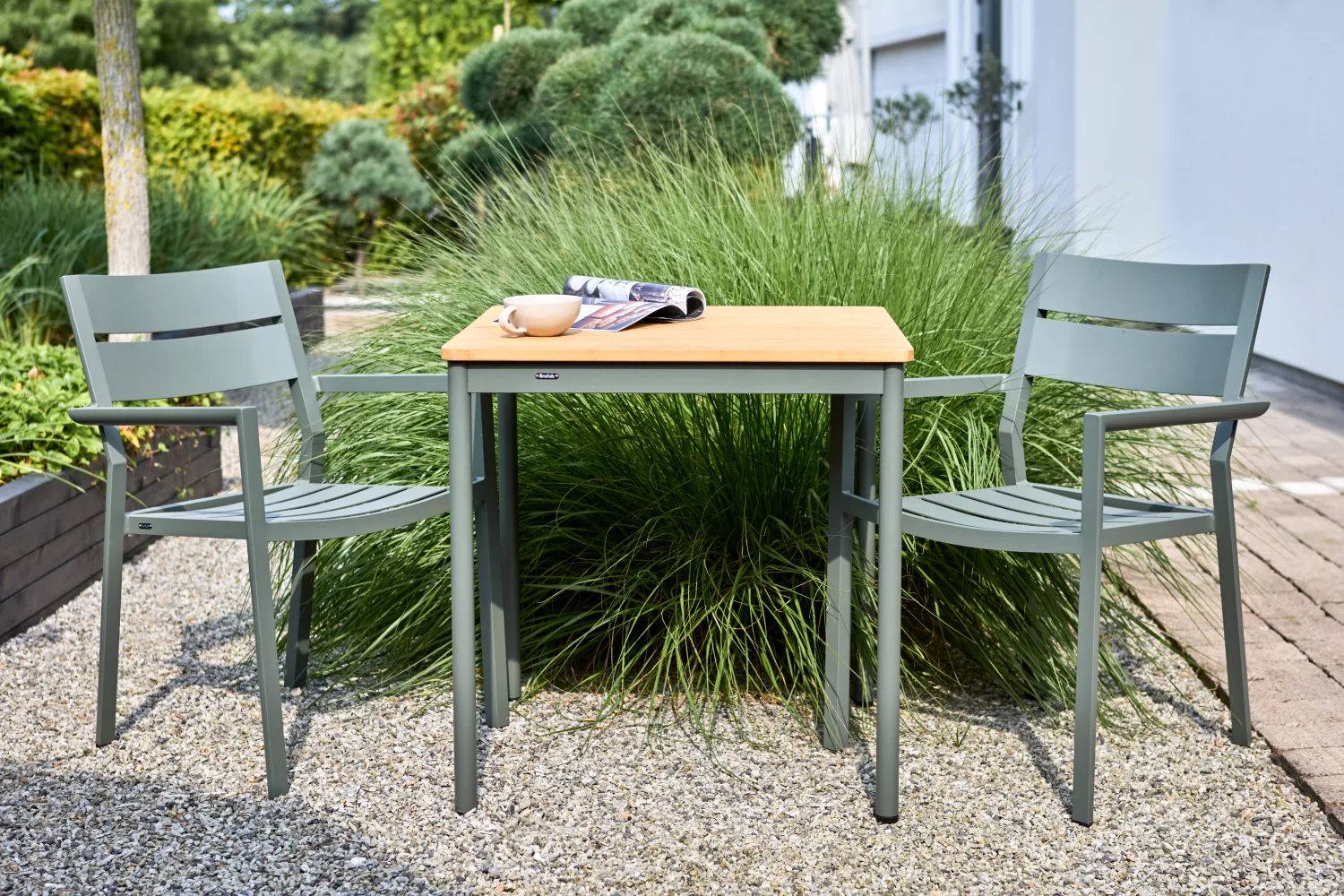 Delia armchair, Nordic green Brafab