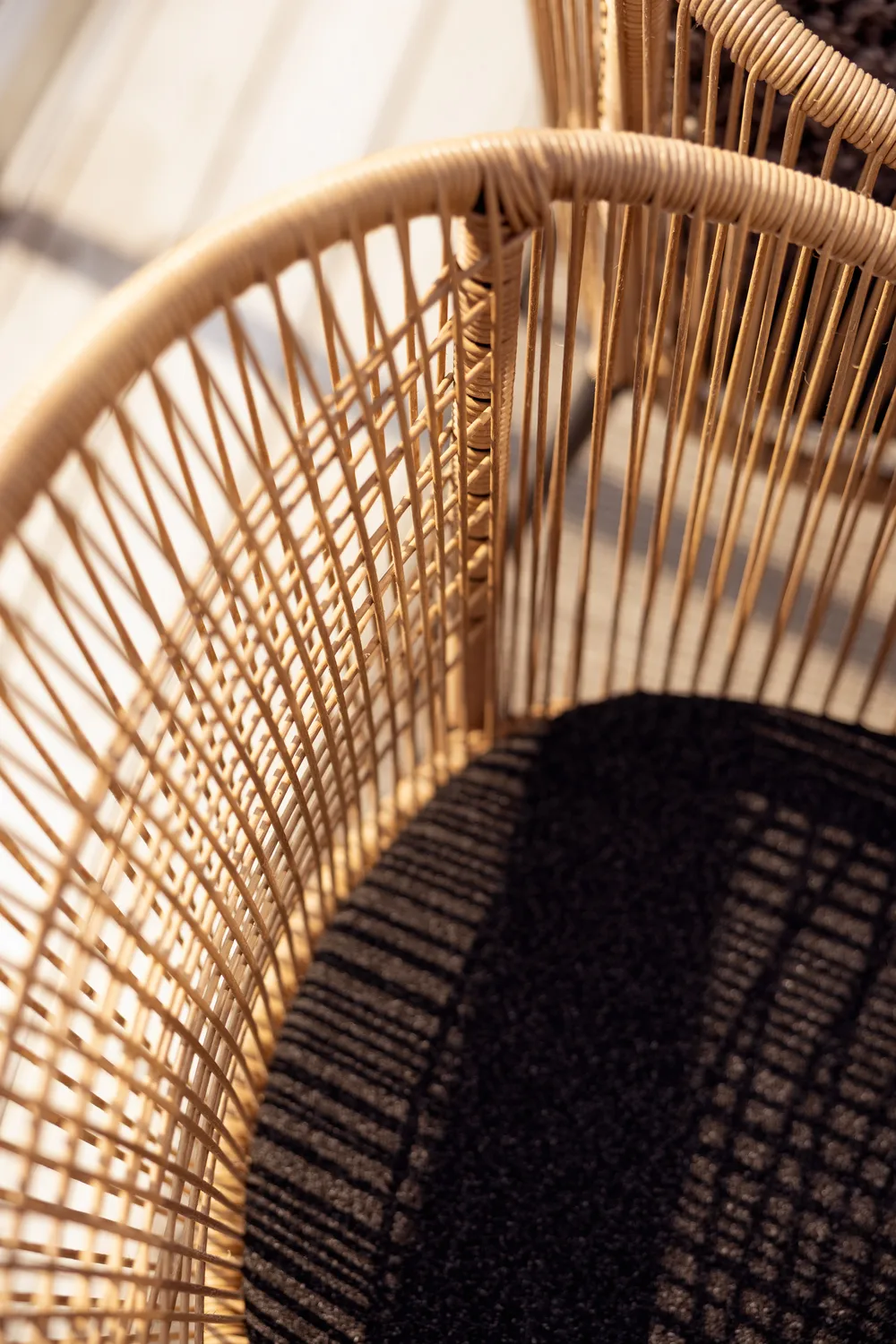 Delta armchair, Black-natural Brafab