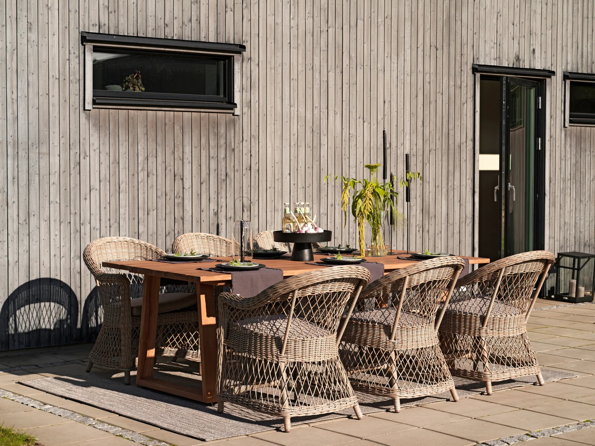 Kamomill armchair with seat and back cushion, Beige-sand Brafab