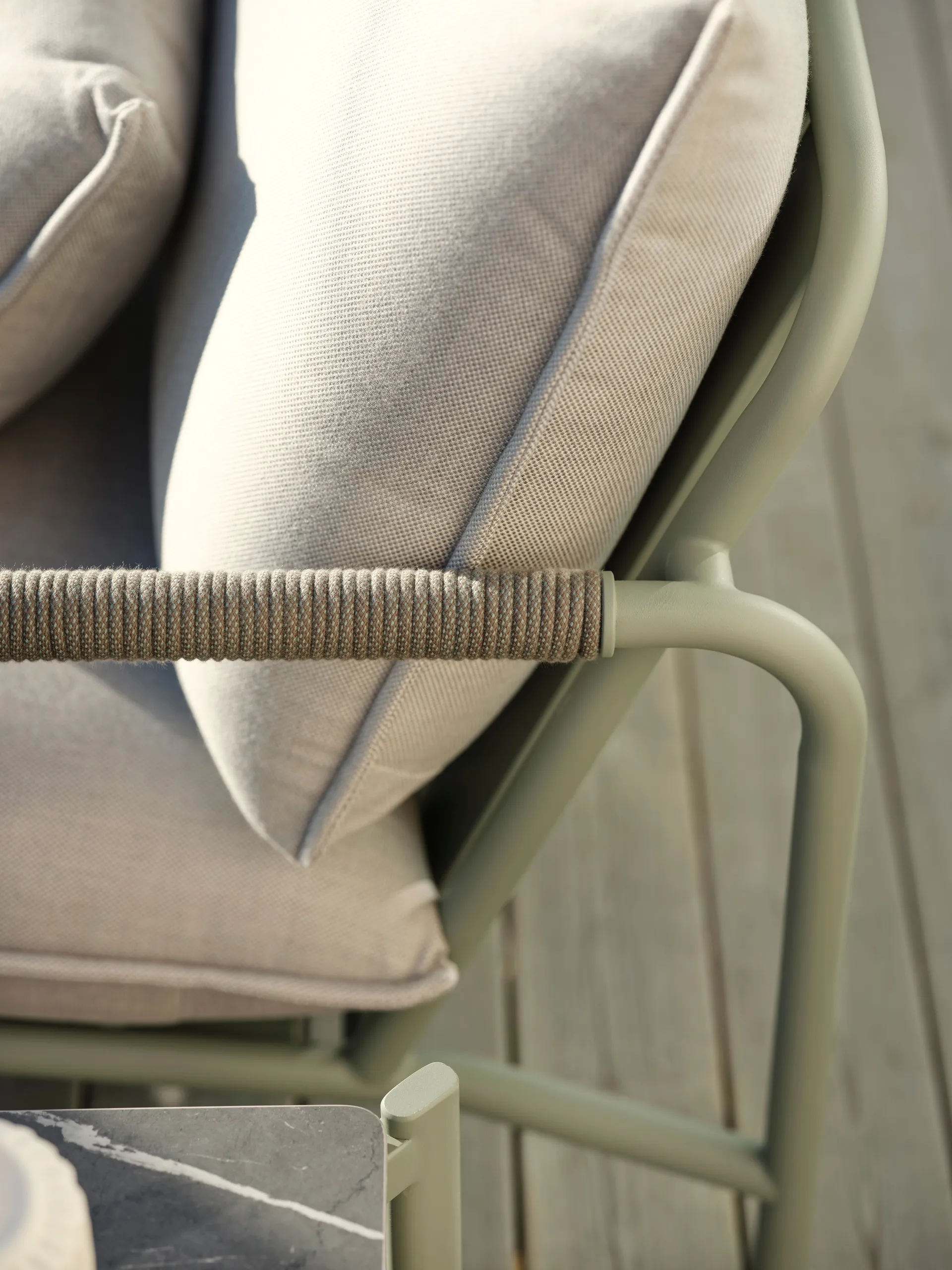 Lerberget 2,5 seat sofa, Green-ash Brafab