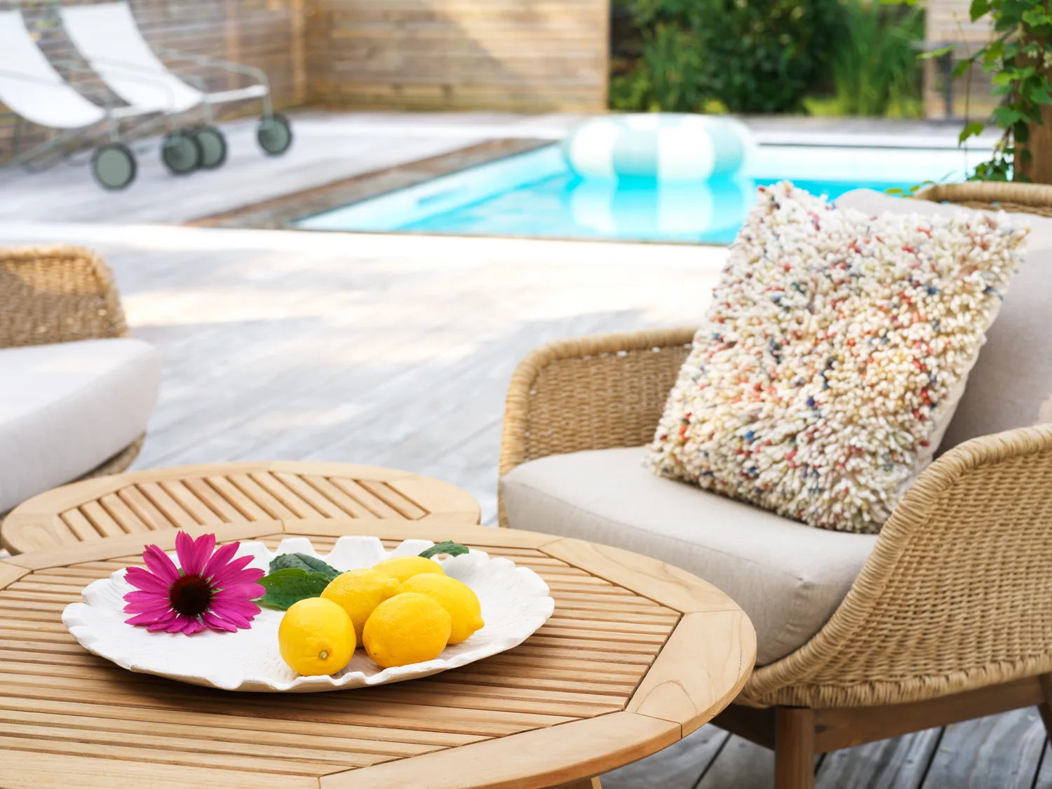 Lily armchair, Twist straw-plush wheat Brafab