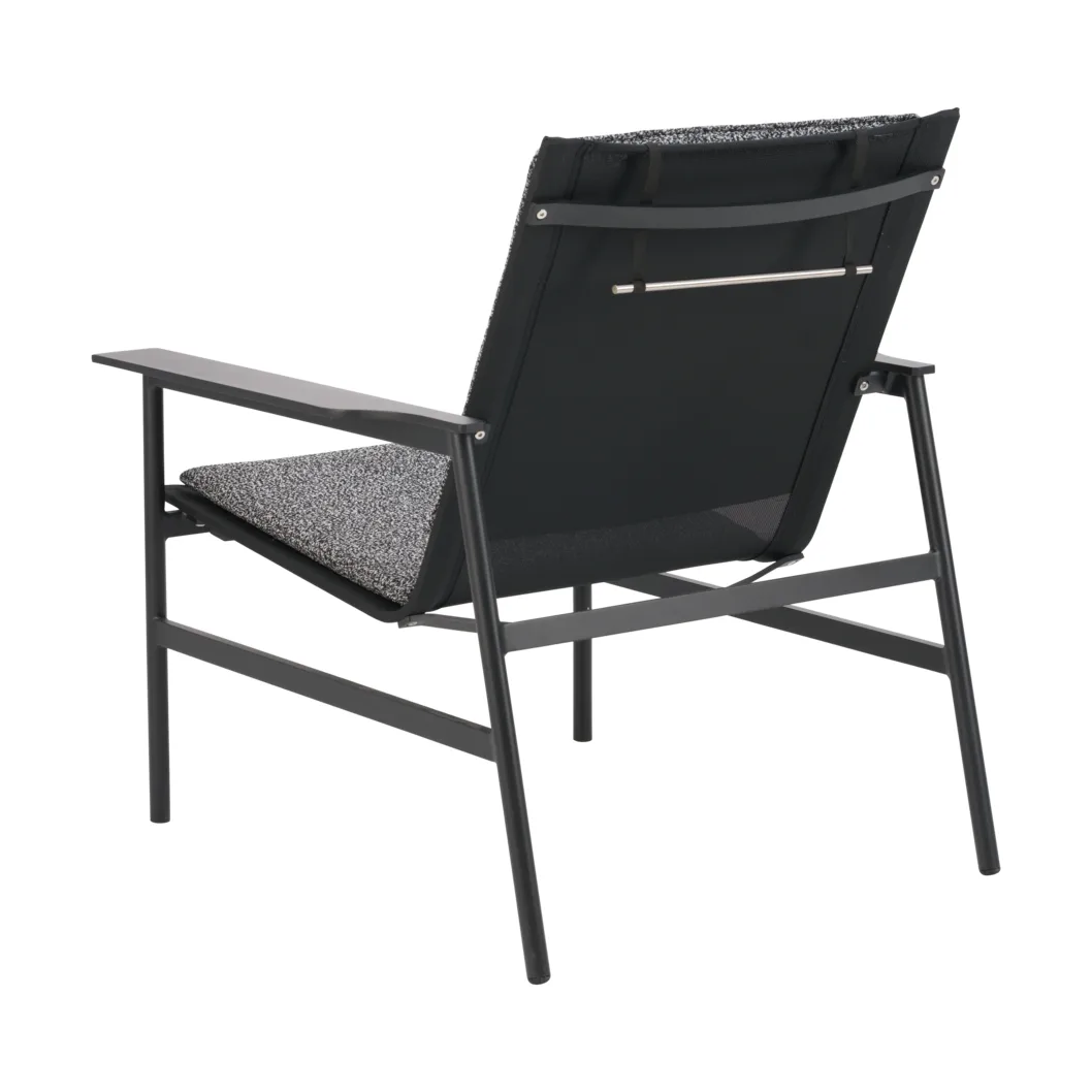 Soro lounge armchair, Black-teddy ant Brafab