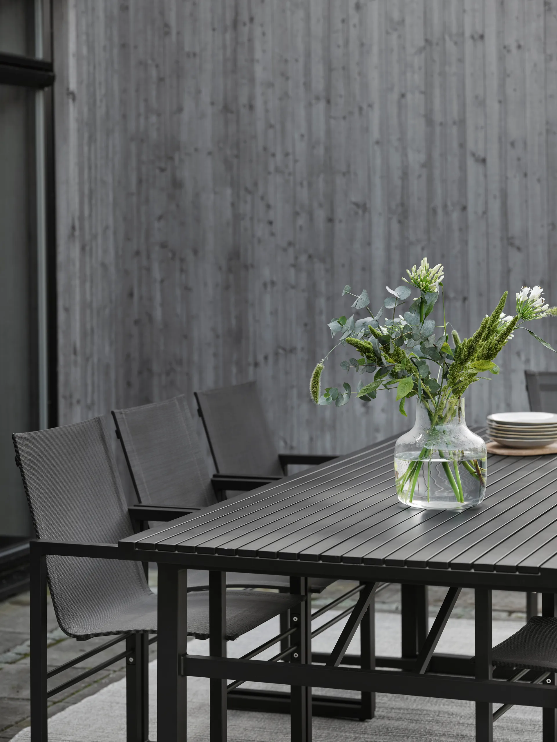 Vevi dining table, Black 230 cm Brafab