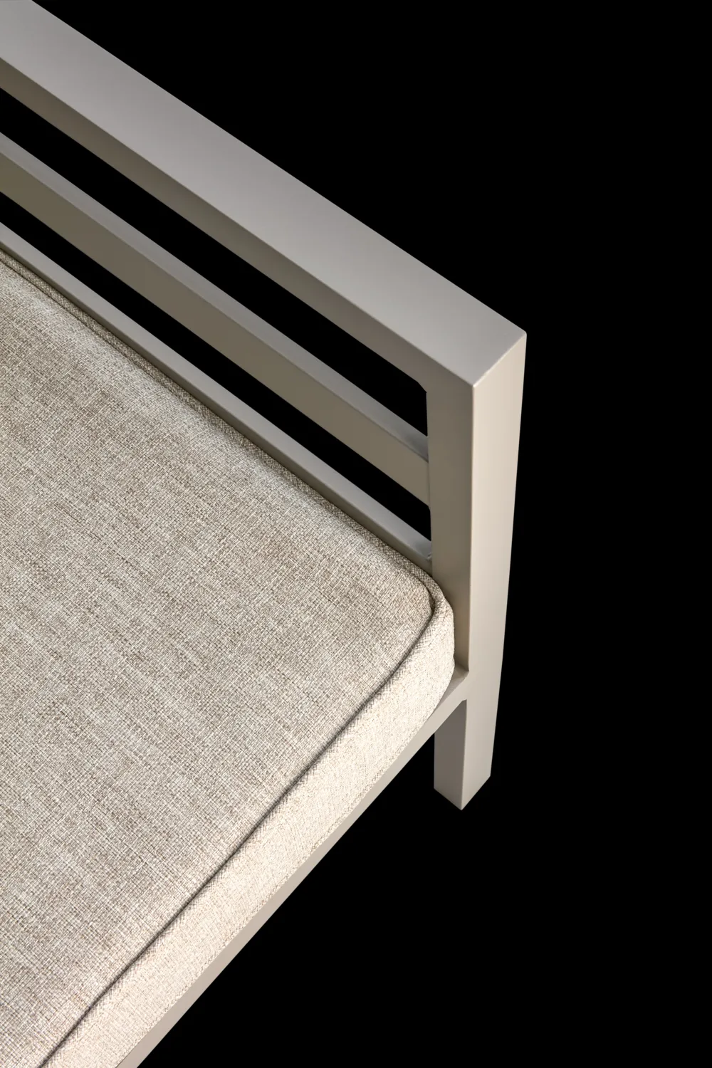 Weldon armchair, Khaki-sand Brafab