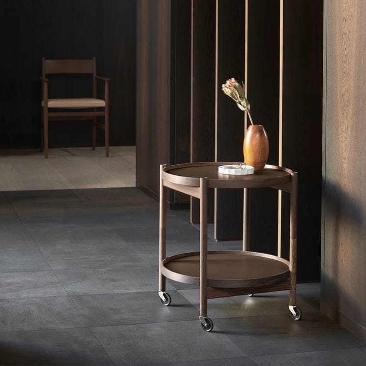 Bølling Tray Table model 50, Leaf, oiled walnut stand Brdr. Krüger