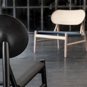 Ferdinand lounge chair - Leather black, black lacquered oak stand - Brdr. Krüger