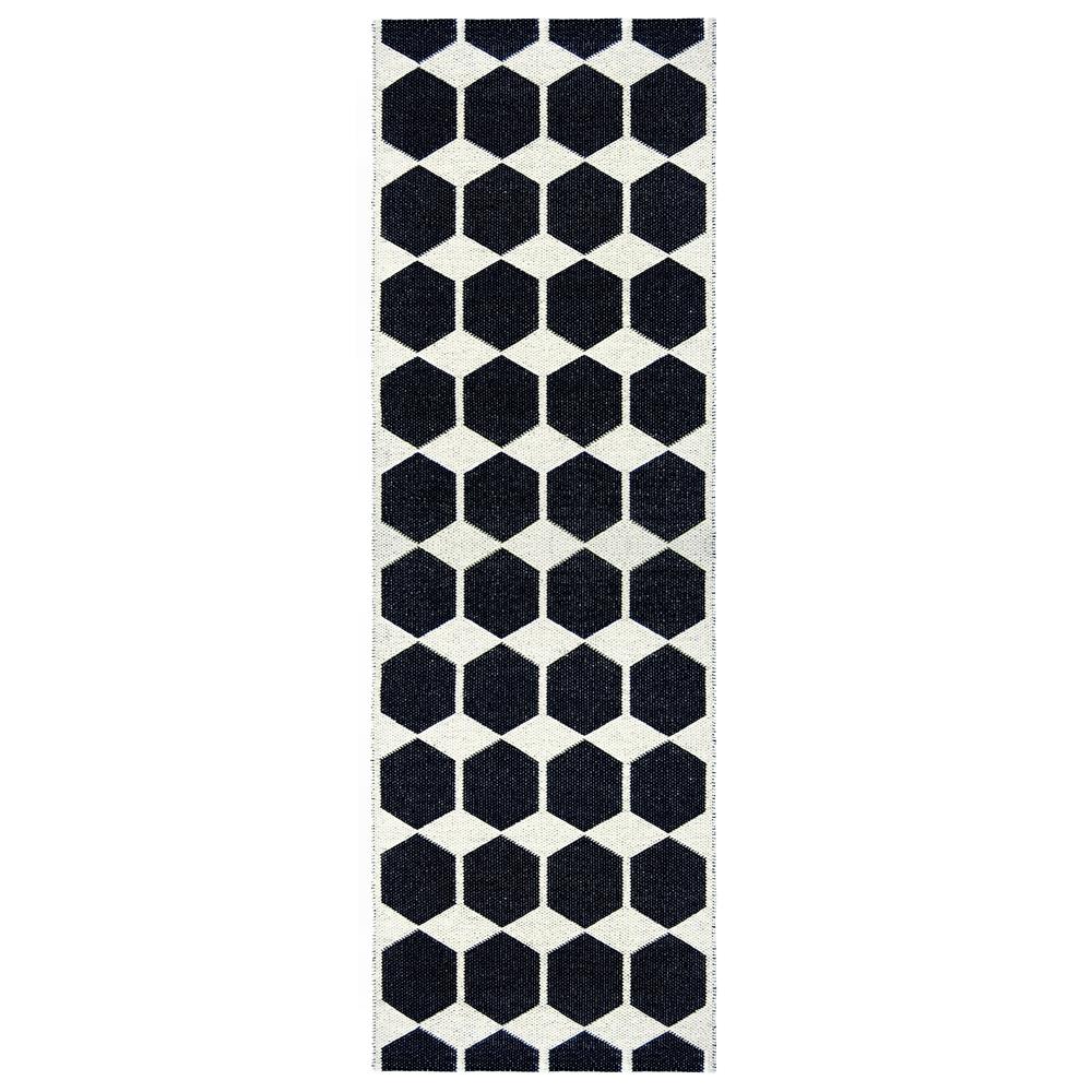 Brita Sweden Anna rug black 70x200 cm | Scandinavian Design | Plastic rugs | Black