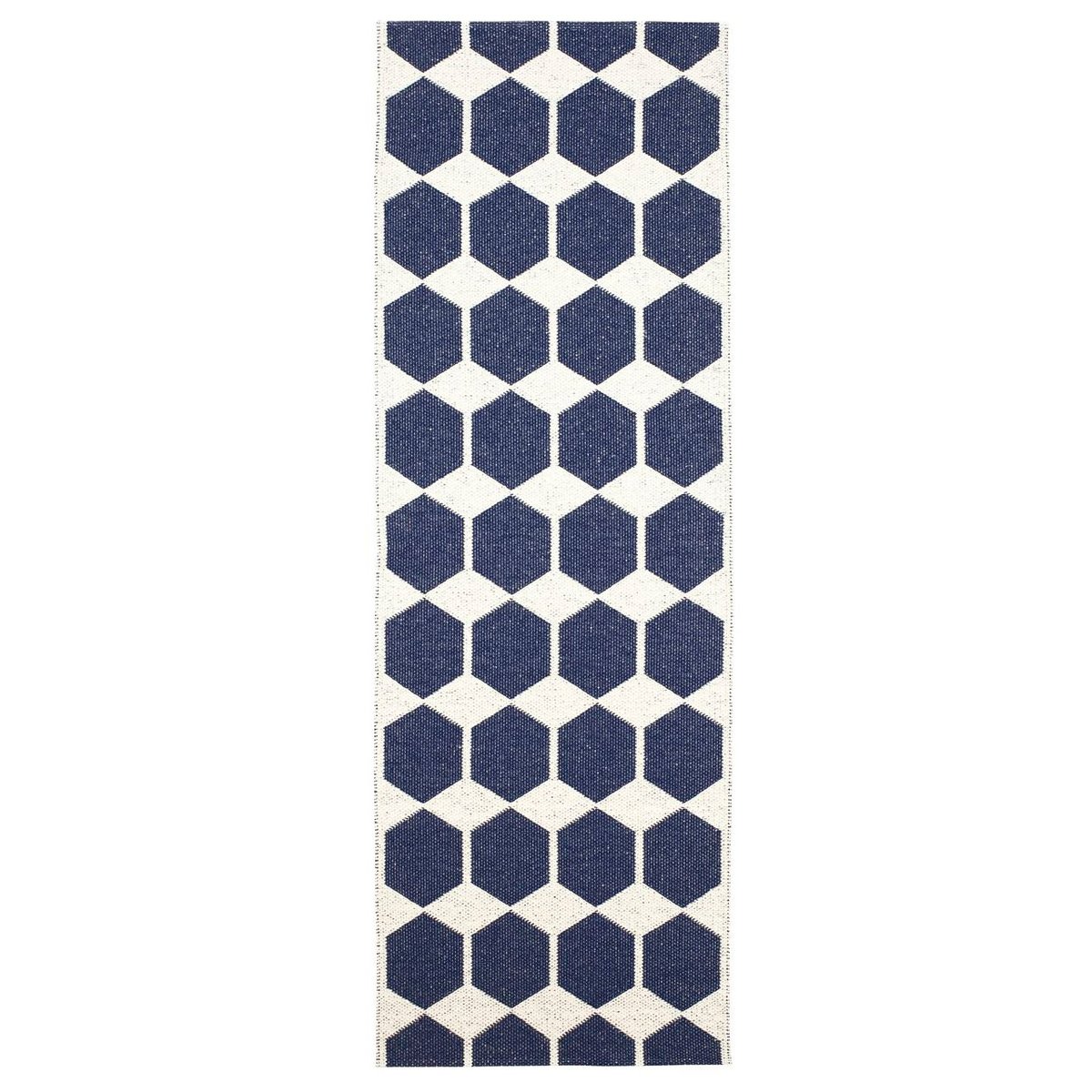 Brita Sweden Anna rug midnight blue 70x200 cm | Scandinavian Design | Plastic rugs | Blue
