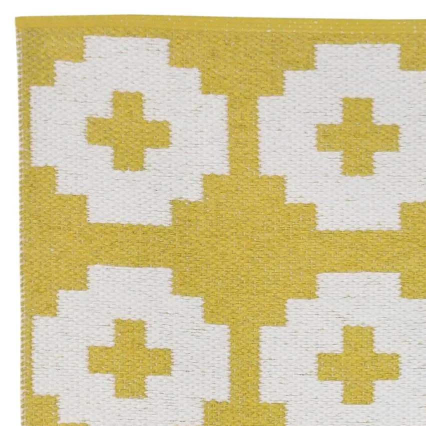 Flower rug sun (yellow), 70x200 cm Brita Sweden