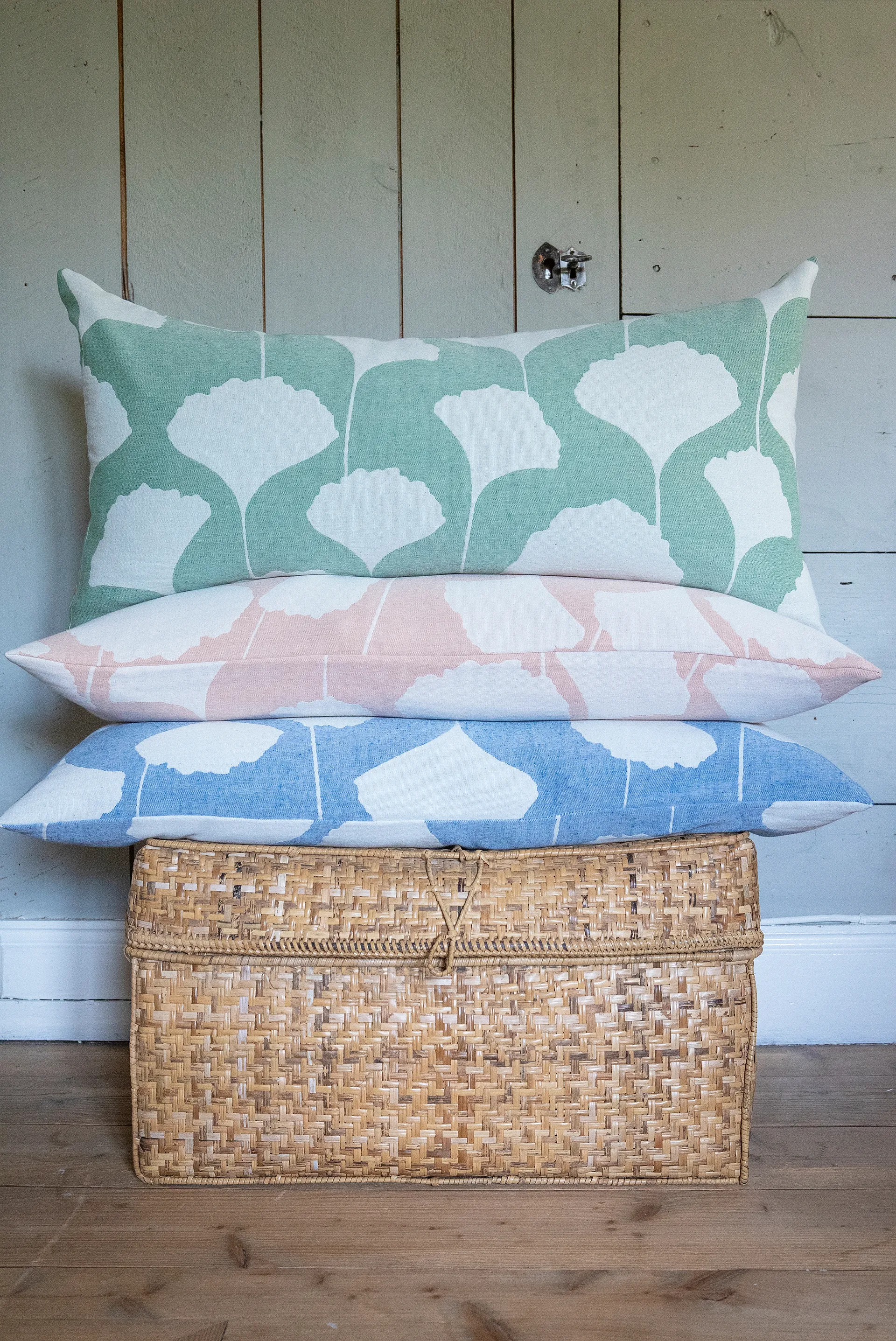 Ginko pillowcase 40x80 cm, Green-white (Emerald) Brita Sweden