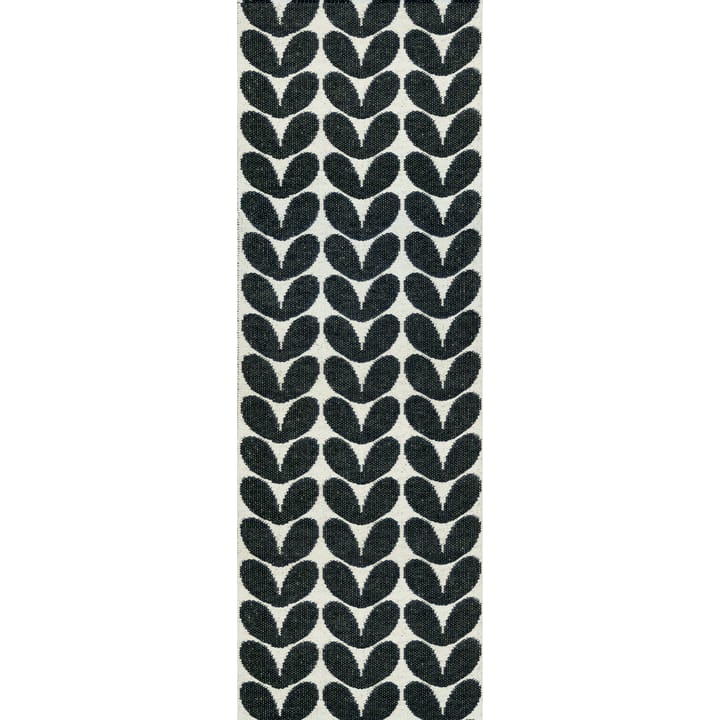 Karin rug black - 70 x 200 cm - Brita Sweden