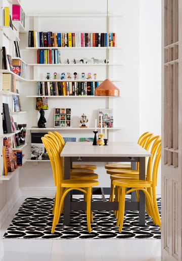 Karin rug black - 70x100 cm - Brita Sweden