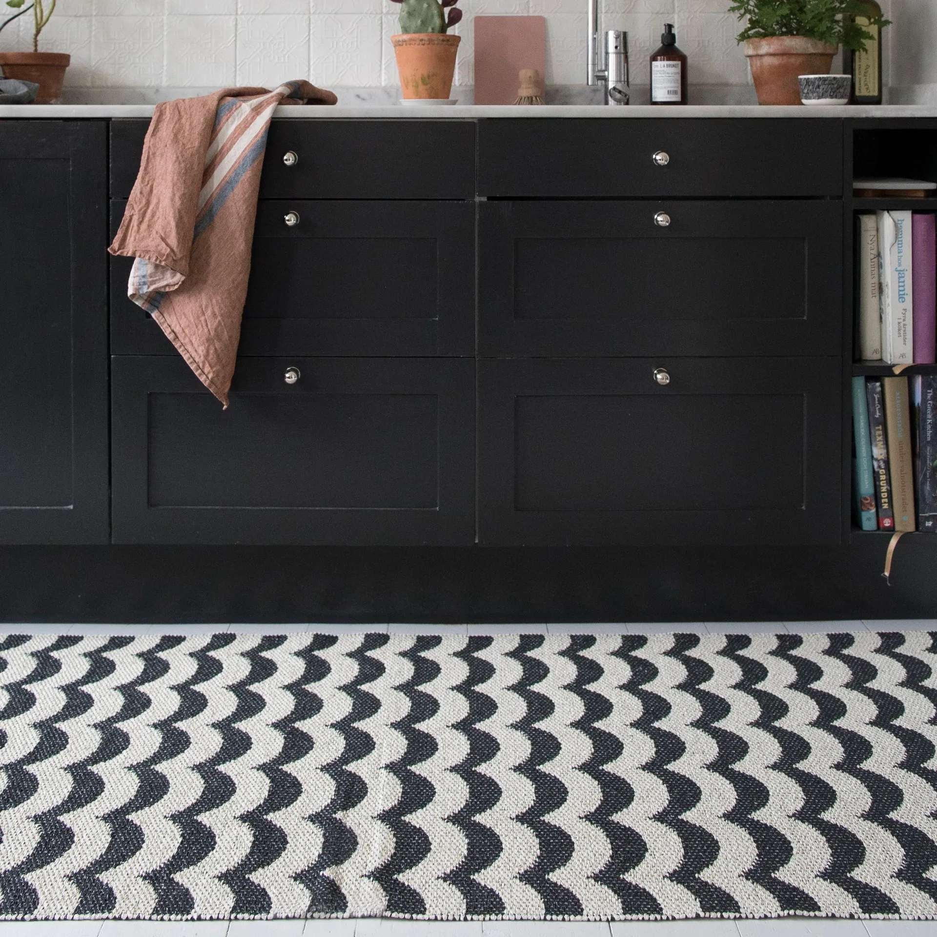 Ocean rug beluga, 70x250 cm Brita Sweden