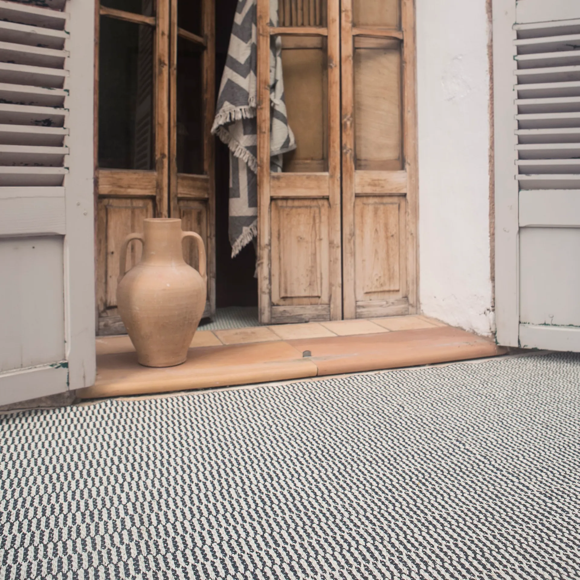 Pemba rug beluga, 70x200 cm Brita Sweden