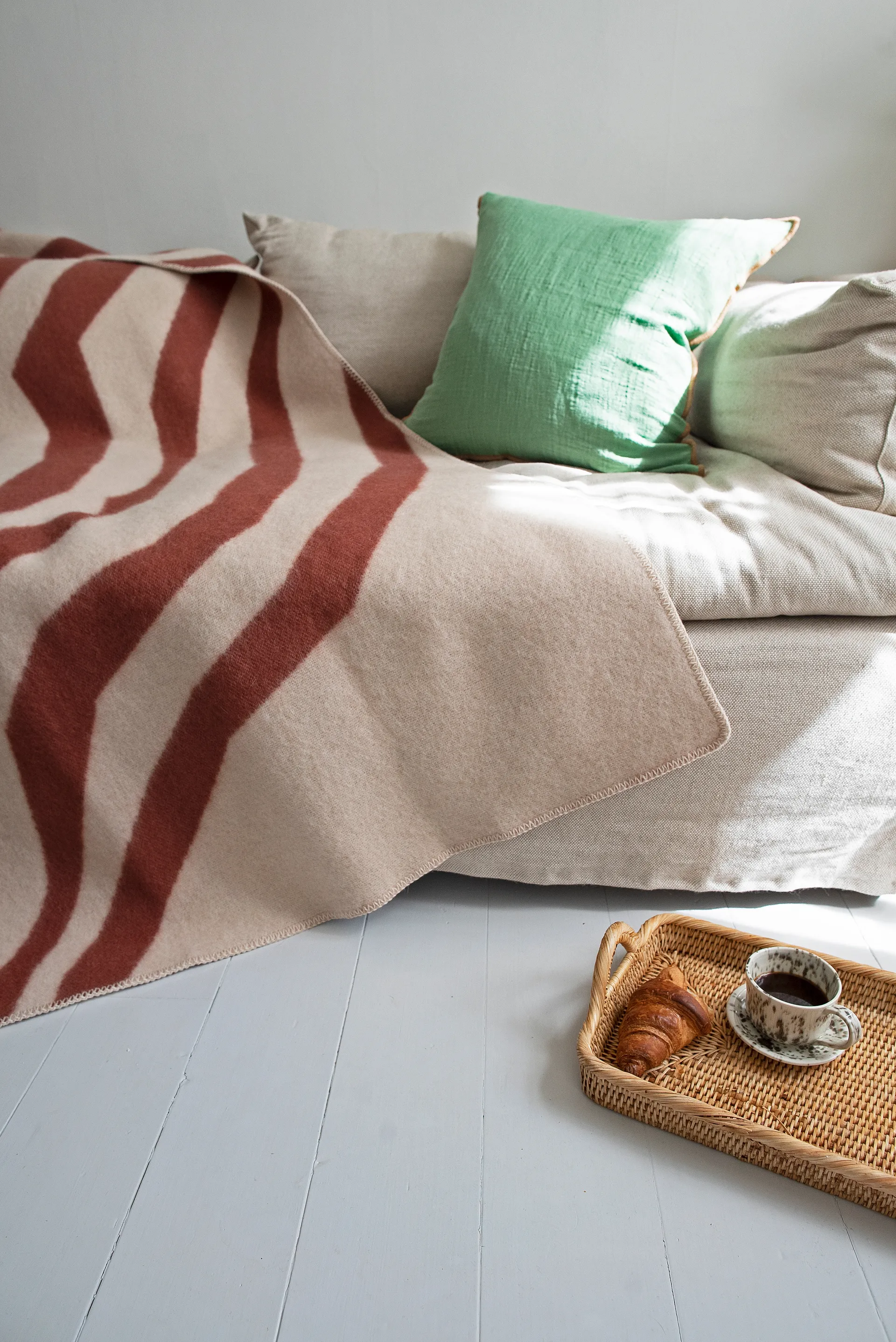 Pugh blanket, Brown, 200x130 cm Brita Sweden
