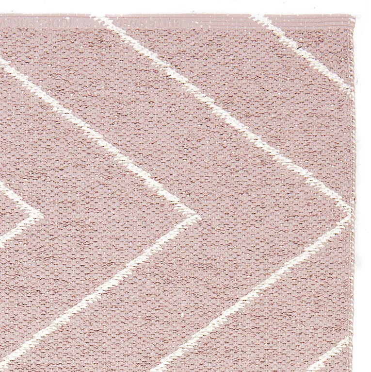 Rita rug dusty rose, 70x250 cm Brita Sweden