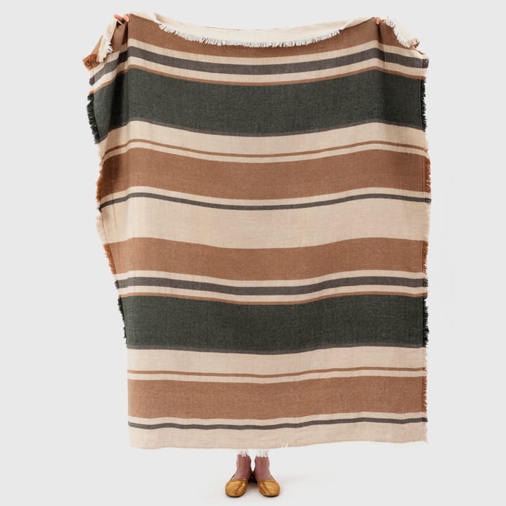 Sezim wool blanket 130x170 cm - Nutty green - Brita Sweden