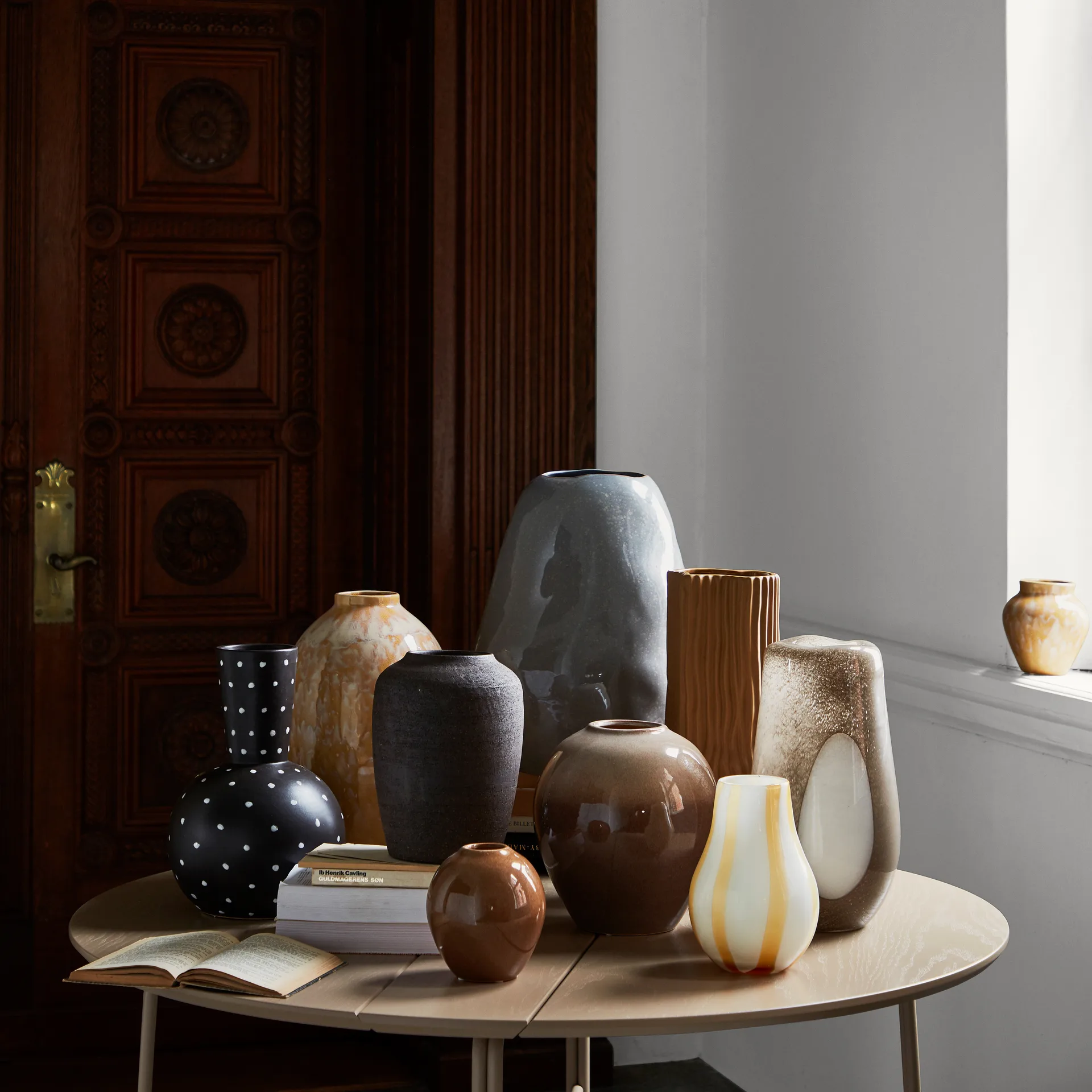 Cph Curve ceramic vase 24.5 cm, raw brown Broste Copenhagen