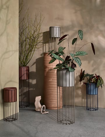 Fenja flower pot with stand 2 parts Ø25 cm - Tradewinds - Broste Copenhagen
