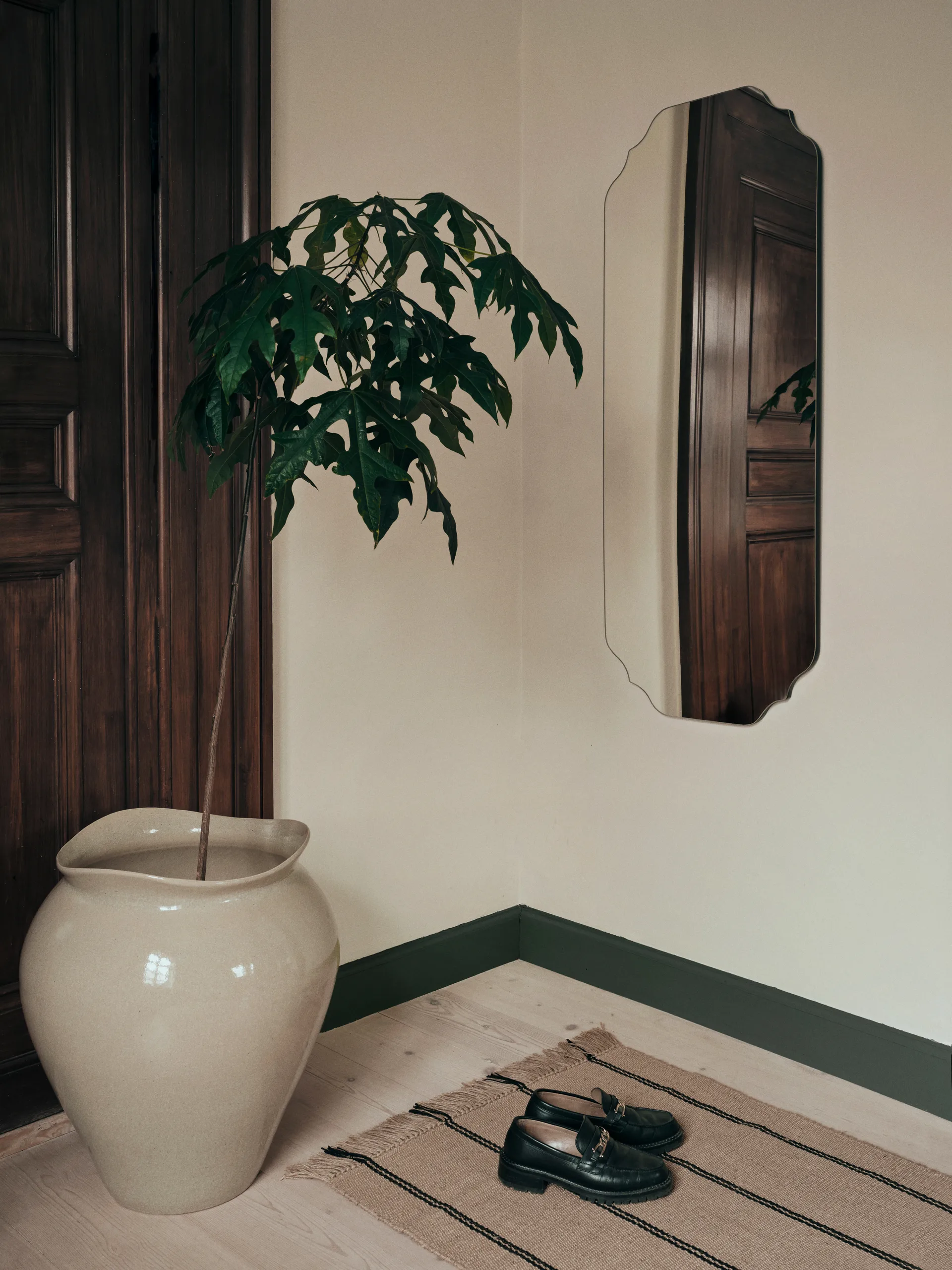 Florentina floor vase XL 57 cm, Beige Broste Copenhagen