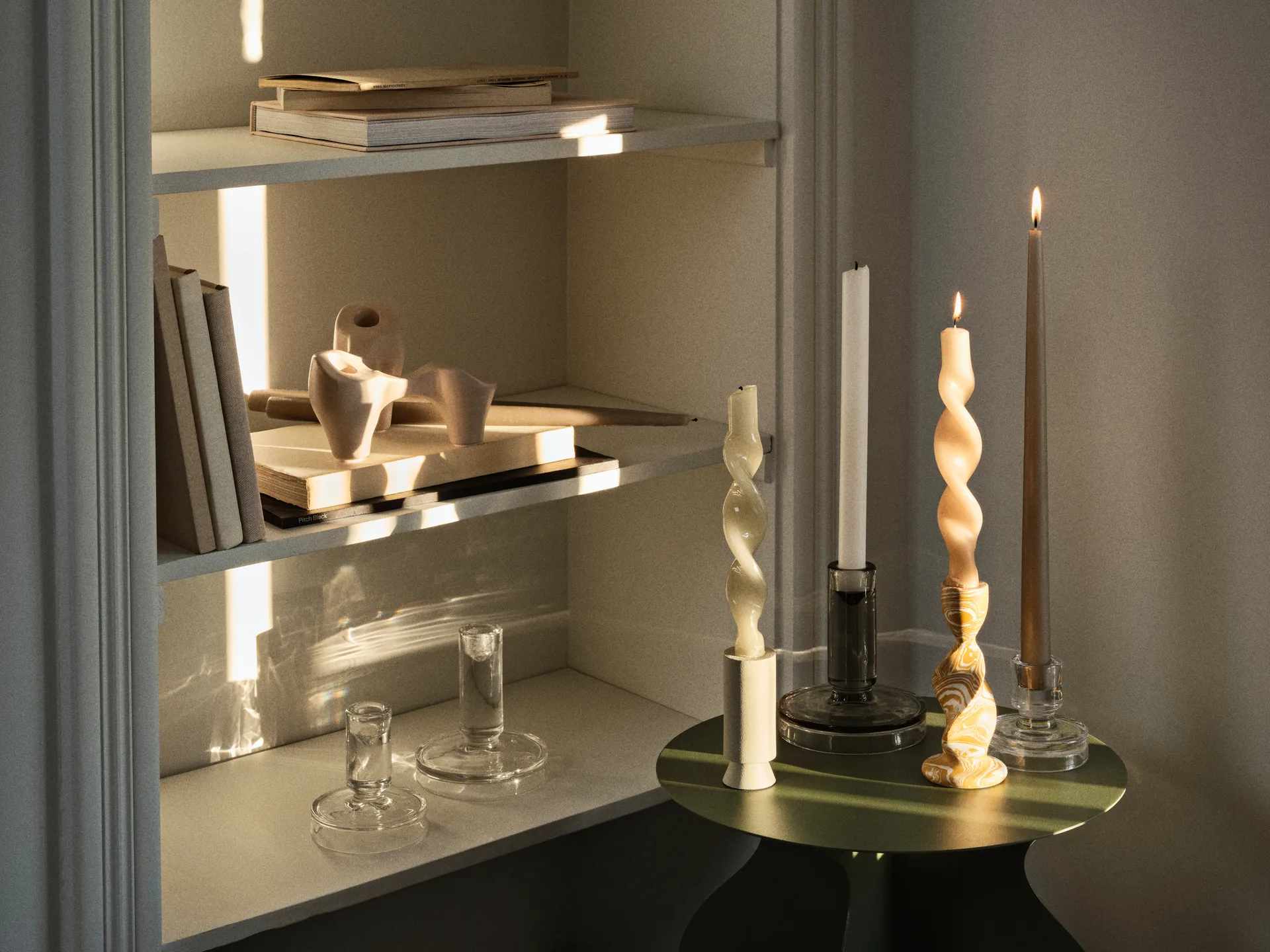 Laia candlestick 16x14x12 cm, Grey sand Broste Copenhagen