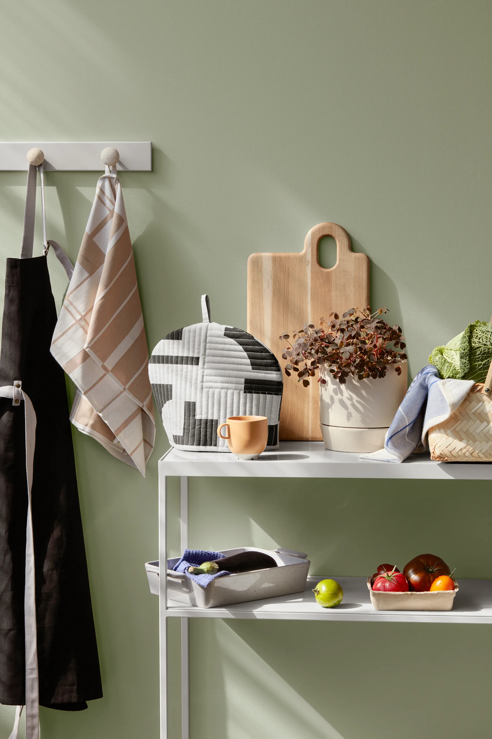 Olina cutting board 25x45.5 cm, Natural oiled Broste Copenhagen