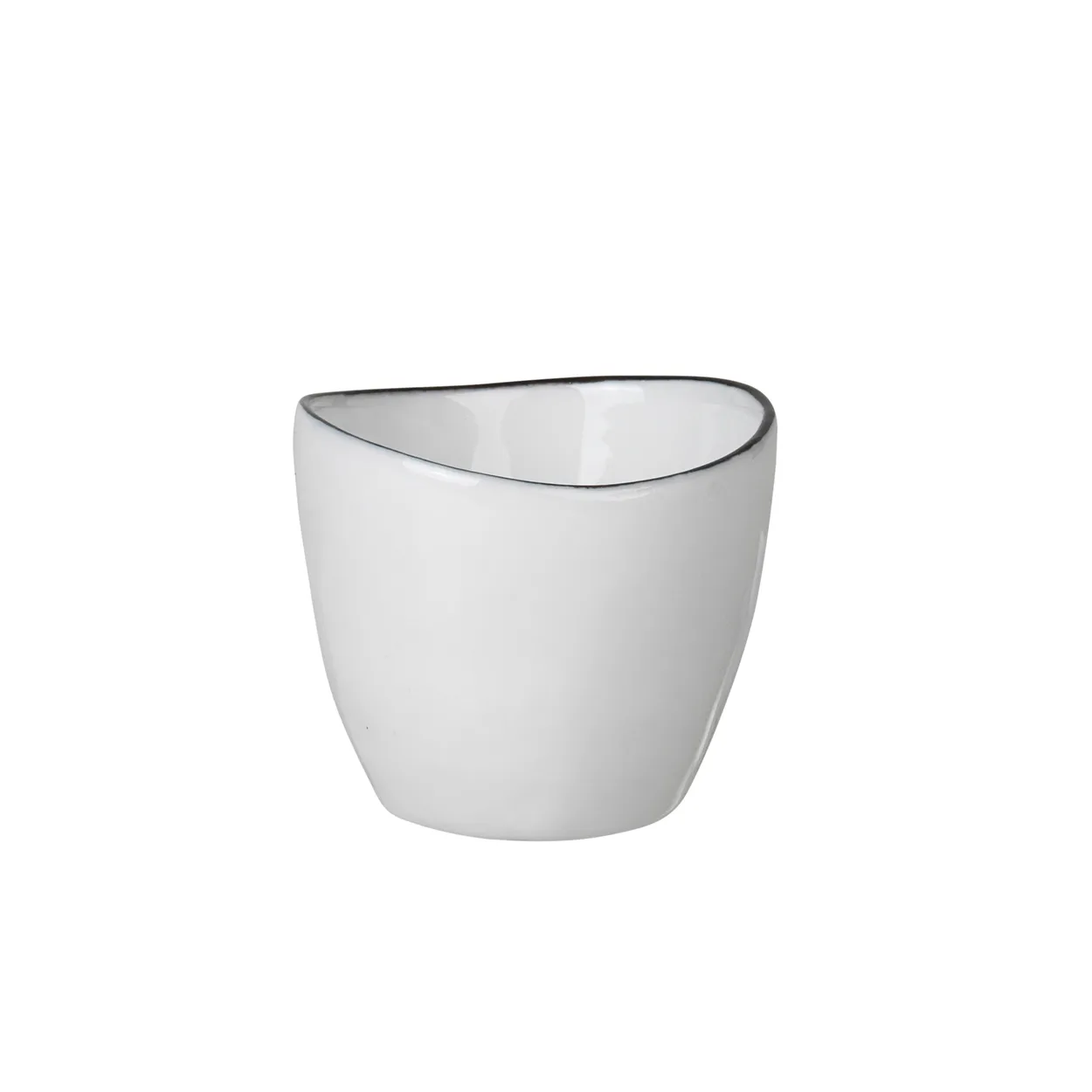 Broste Copenhagen Salt egg cup 3.5 cm | Scandinavian Design | Egg cups | Black