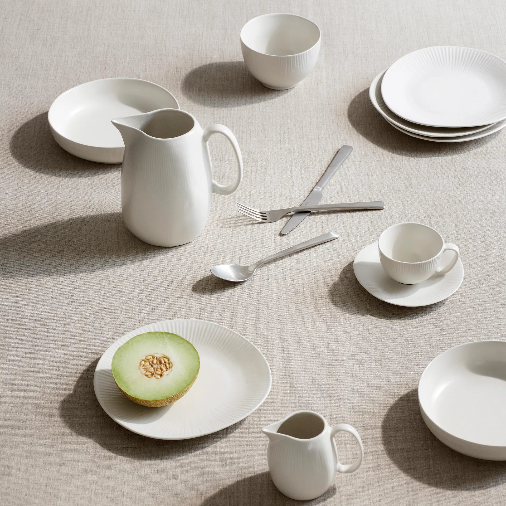 Sandvig high bowl soft white, Ø 7 cm Broste Copenhagen