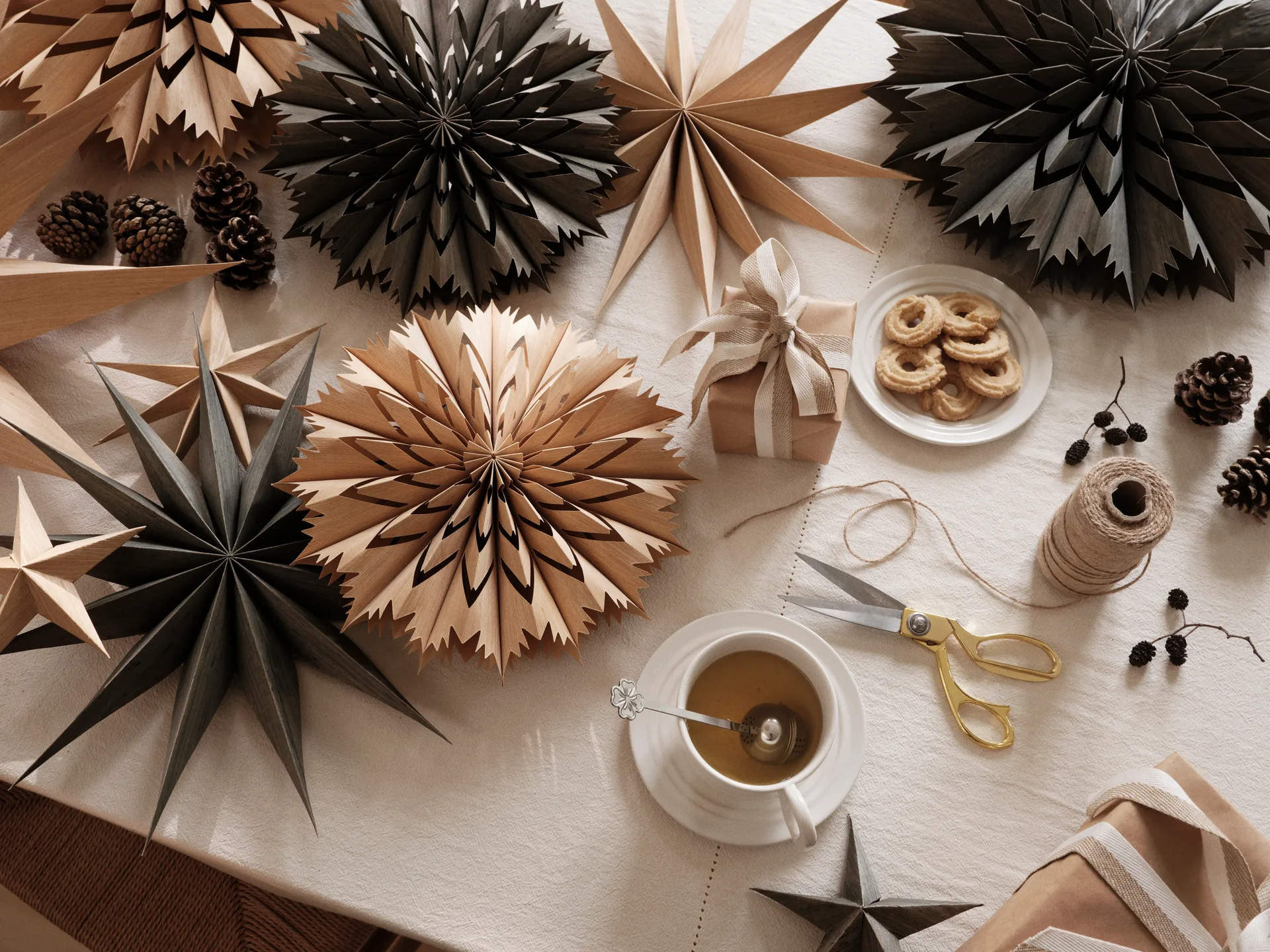 Venja decorative star S Ø30 cm, Fungi Grey Broste Copenhagen