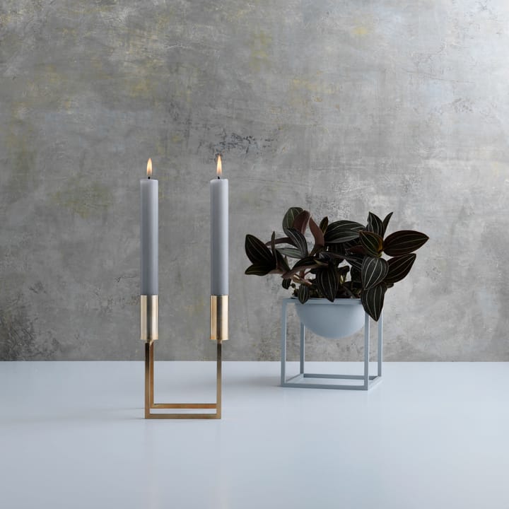 Line candle holder - brass - By Lassen