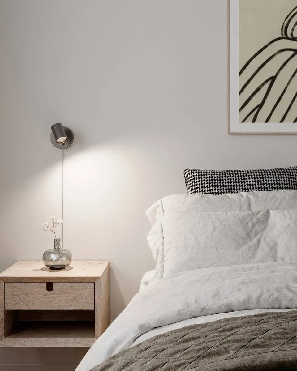 Correct wall lamp, Steel grey By Rydéns